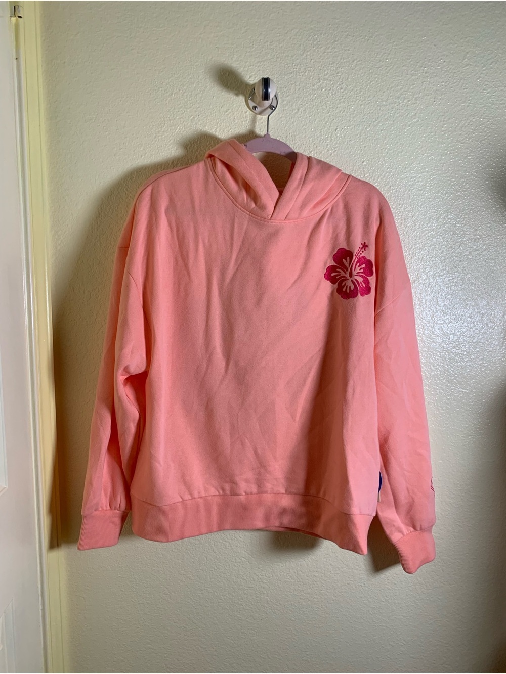 NWOT Blue Riot Pink Hooded Crewneck Sweater with Floral Detail, Size S